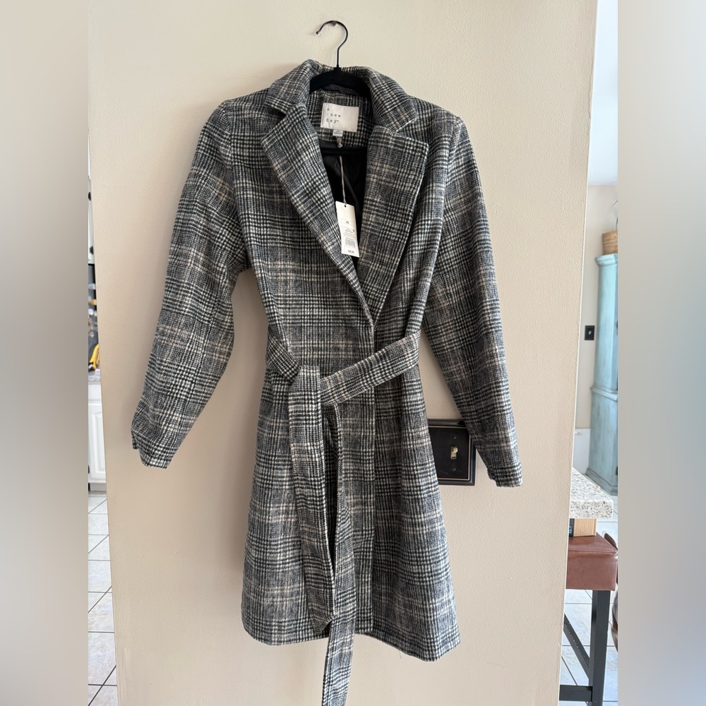 Plaid Belted Coat in Black and Gray Size XS | NWT